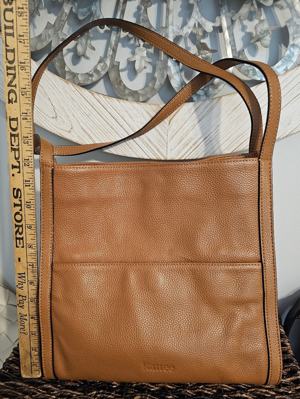 Kattee Pebble Leather Tote - Picture 10 of 11
